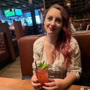 Meet your Posher, Jessica